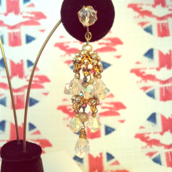 Vintage Austrian Crystal Chandelier Clip Earrings - Picture 1 of 6